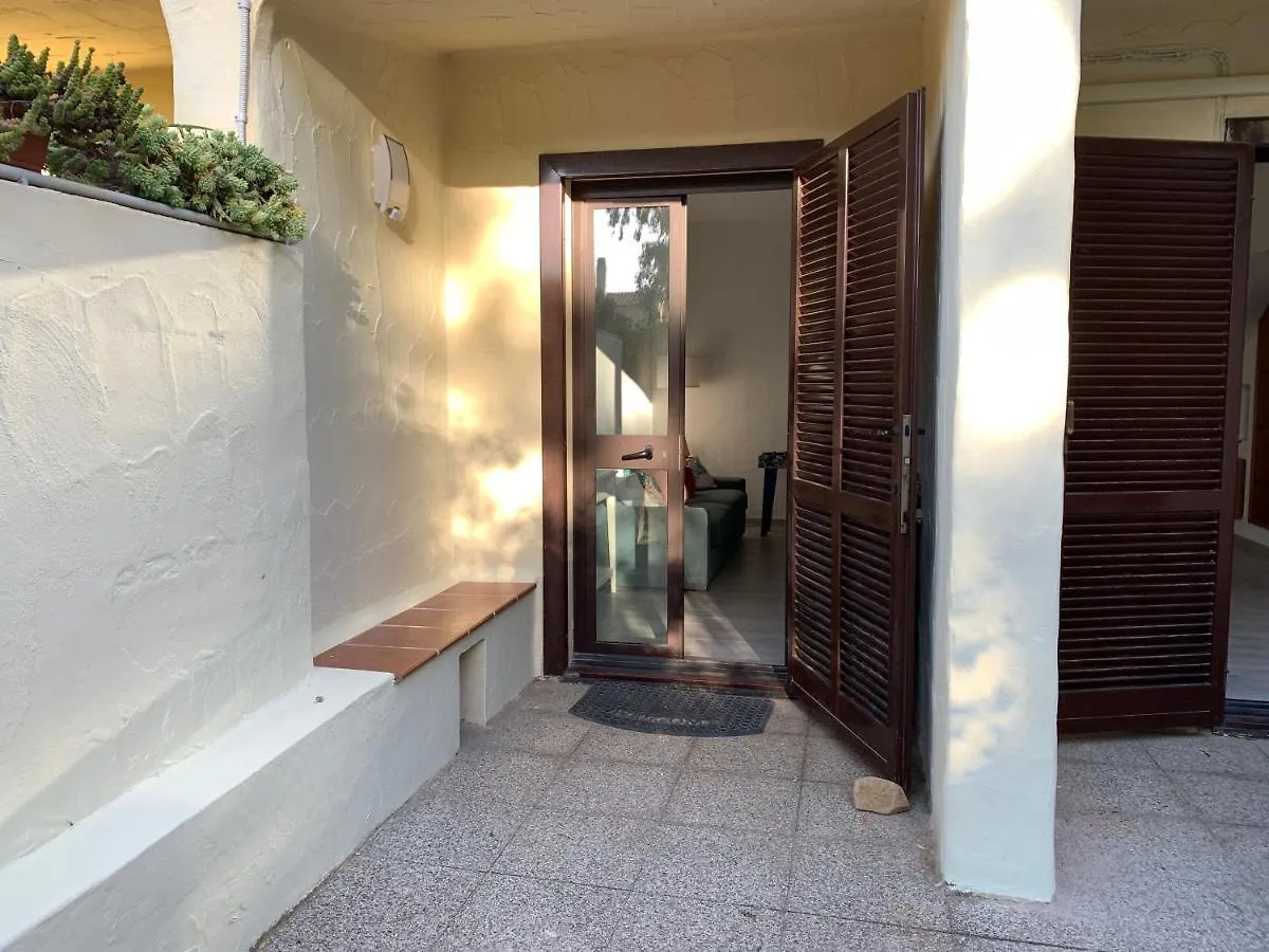 Villa Del Brigante, 200M From The Beach, 80M², 2 Bedrooms, 4-5 Persons Capitana